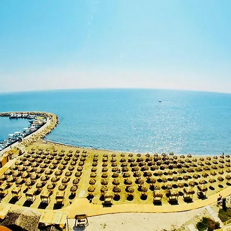 Blue View Makenzie شقة لارنكا